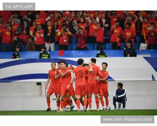 国足鏖战亚洲杯生死战全力冲击四强席位点燃亿万球迷激情梦想再创辉煌