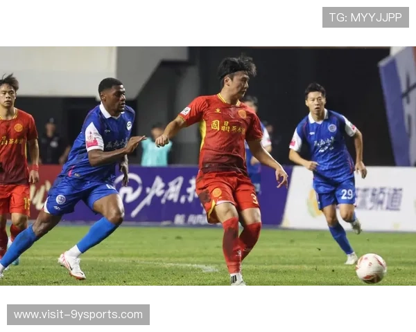 中国篮球联赛季后赛激战正酣顶尖球星表现引发球迷热议