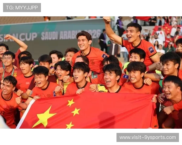 中国足球队备战亚洲杯 新阵容亮相备受期待 目标全力冲击冠军 中国足球队备战亚洲杯 新阵容亮相备受期待 目标全力冲击冠军