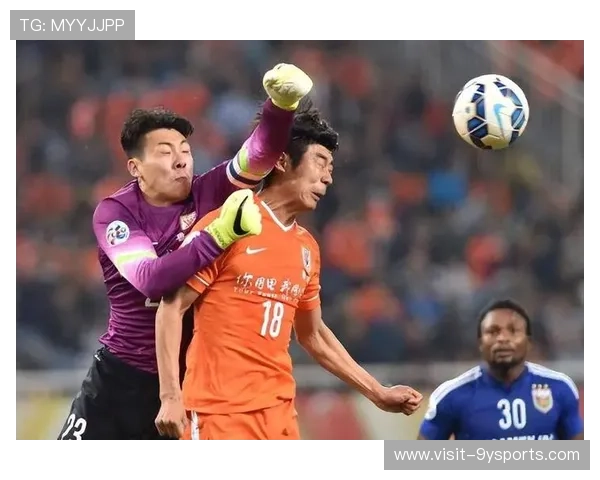 国际足坛震撼转会市场：顶级球员纷纷加盟新东家掀起夏季大潮